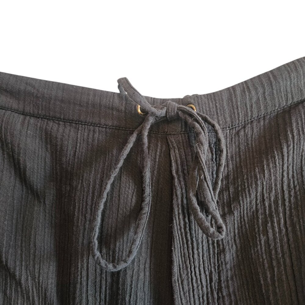 Pilcro Black Seersucker Parachute Pants - Picture 8 of 9